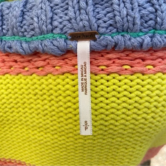 Free People Beach Ball Chic Pullover Oversized Knit Sweater - Picture 10 of 10